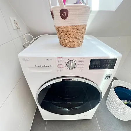 Maisonette-apartment Mit Klimaanlage - In Zentrum -