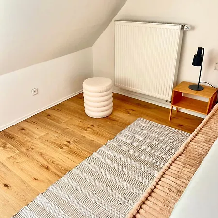 Maisonette-apartment Mit Klimaanlage - In Zentrum -