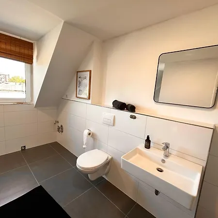 Apartment Maisonette-apartment Mit Klimaanlage - In Zentrum - *
