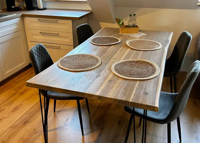 Maisonette-apartment Mit Klimaanlage - In Zentrum - Appartement